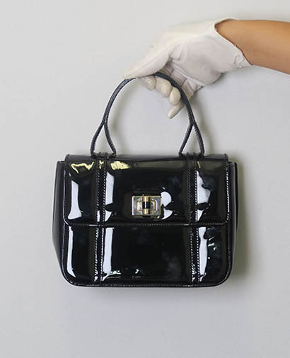 Bolso Mano Vintage, 50&euro;, Negro, Cuero - Charol, Vista frontal
